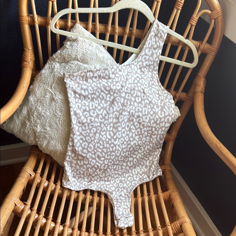 Leopard Print Bodysuit